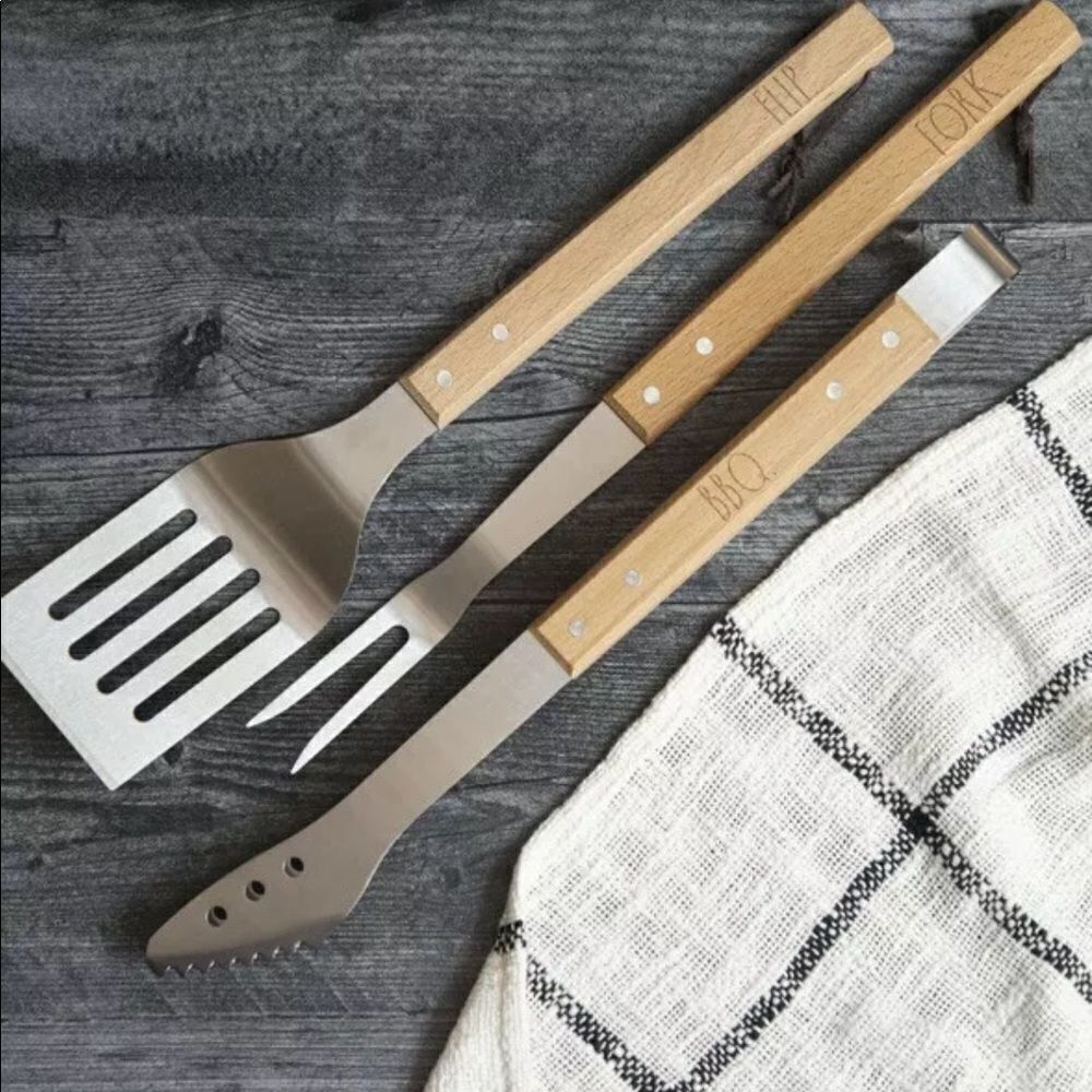 Rae Dunn Everyday Collection 3 Piece Barbecue Utensil Set- Barbeque Tongs wit... - Picture 7 of 8